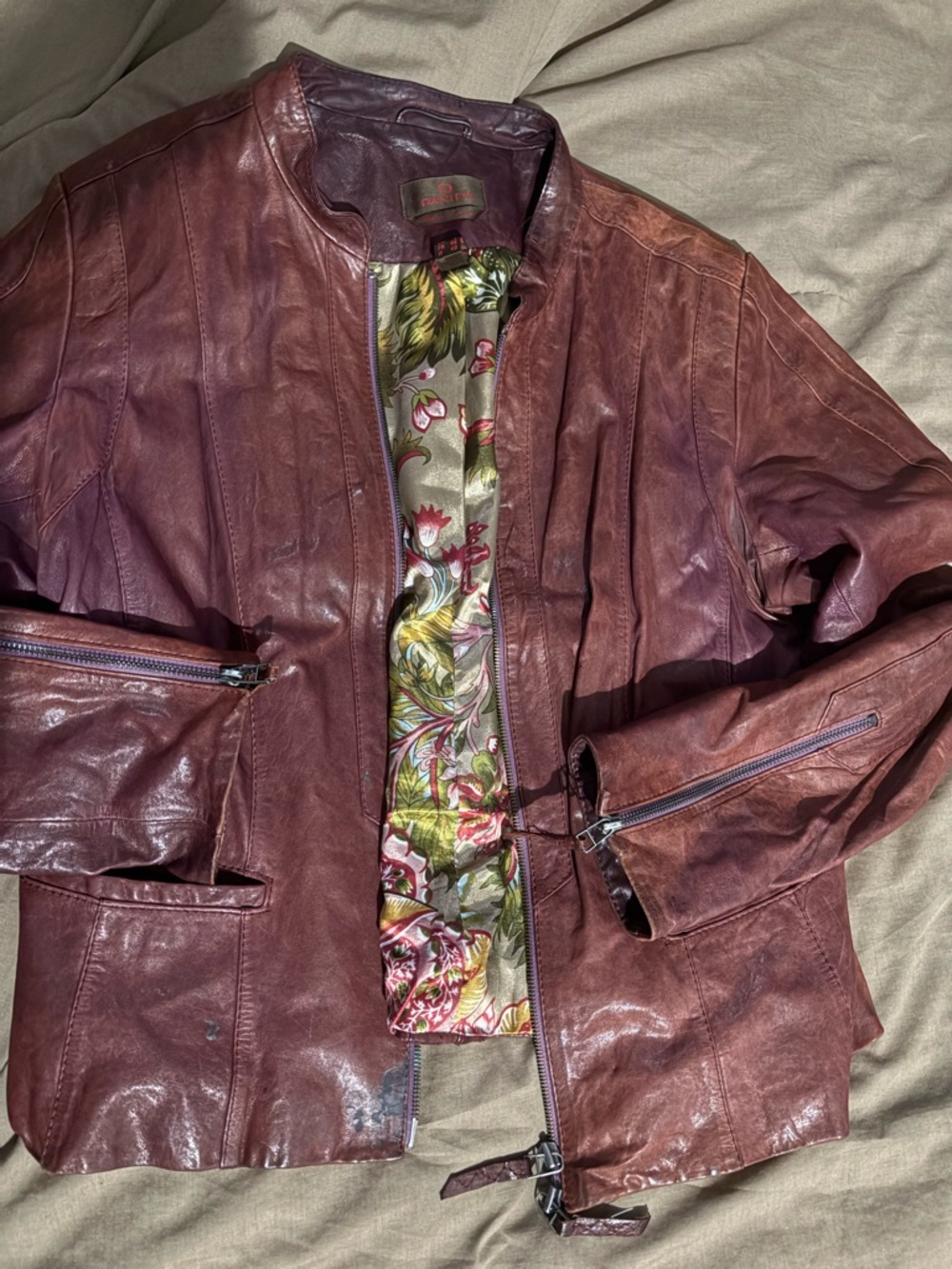 VINTAGE DANIER LEATHER Maroon Leather Bomber Jacket with Floral Lining